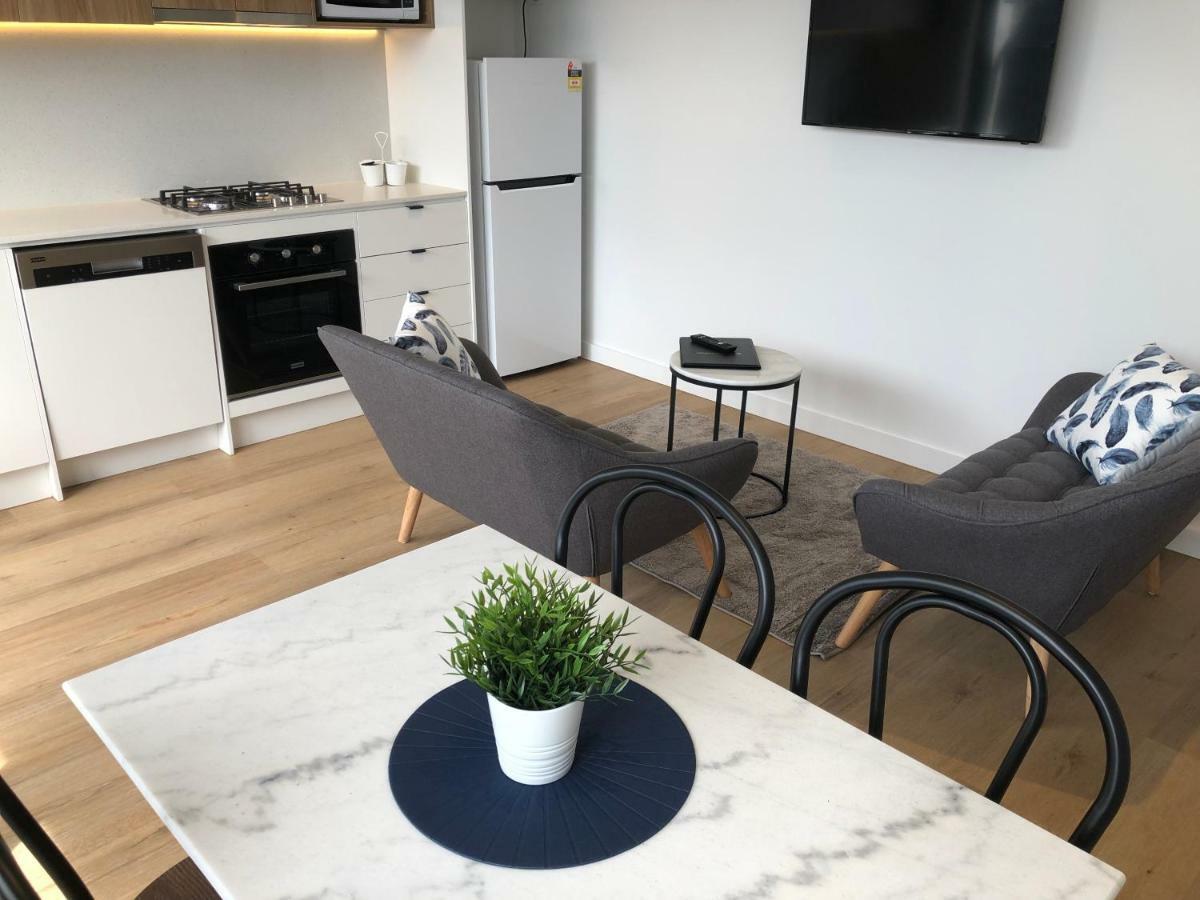 Q Squared Serviced Apartments Melbourne Exteriör bild