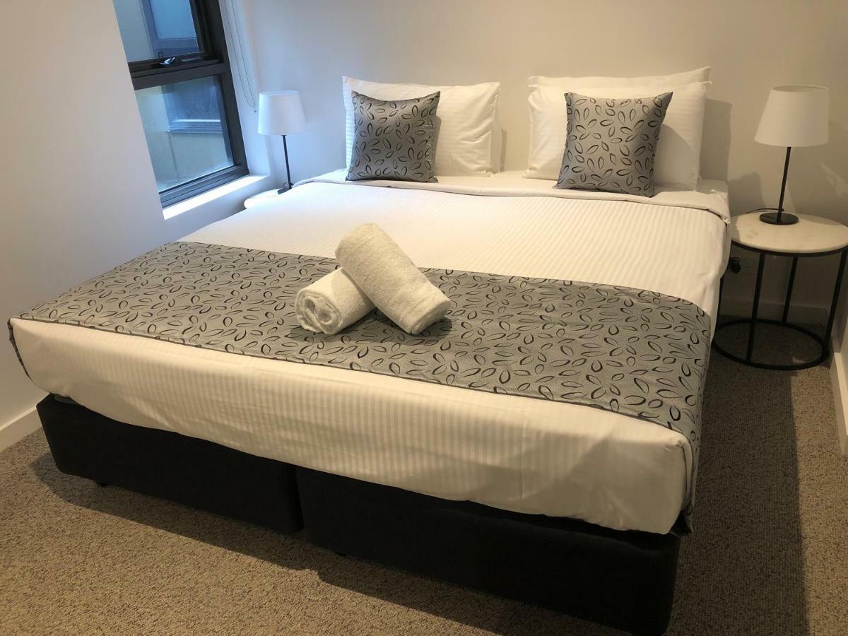 Q Squared Serviced Apartments Melbourne Exteriör bild